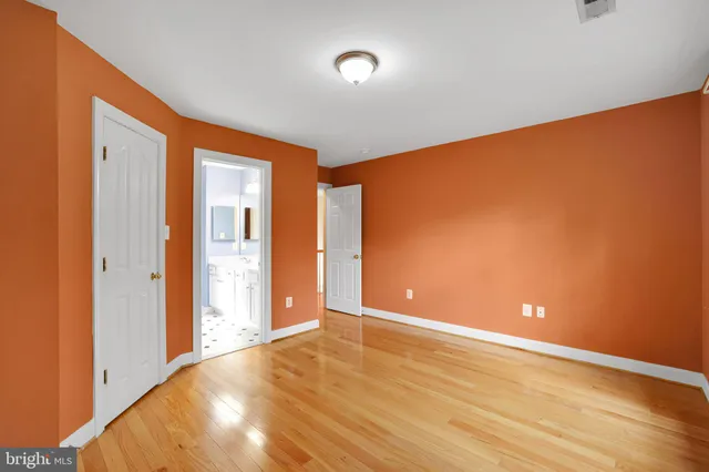 $1,000,000 | 18101 Littlebrooke Drive, Olney, MD 20832