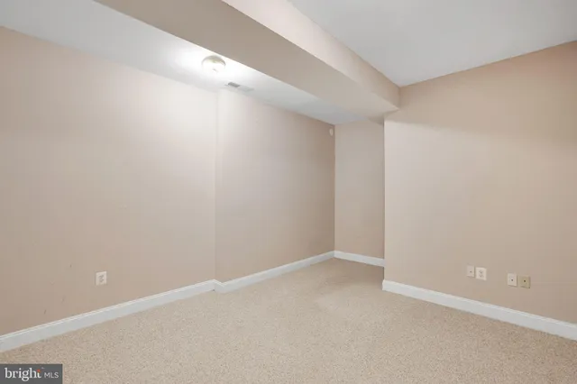 $1,000,000 | 18101 Littlebrooke Drive, Olney, MD 20832