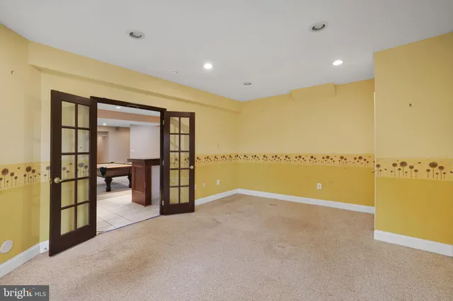 $1,000,000 | 18101 Littlebrooke Drive, Olney, MD 20832