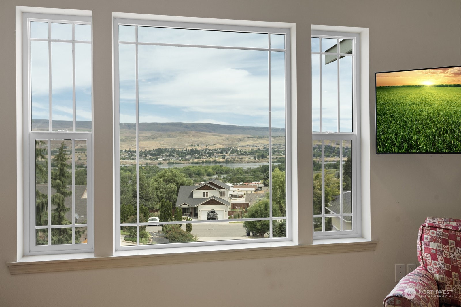2108 West Honeysett Road Wenatchee, WA 98801 - Photo 22 of 40 Gallery Image 22