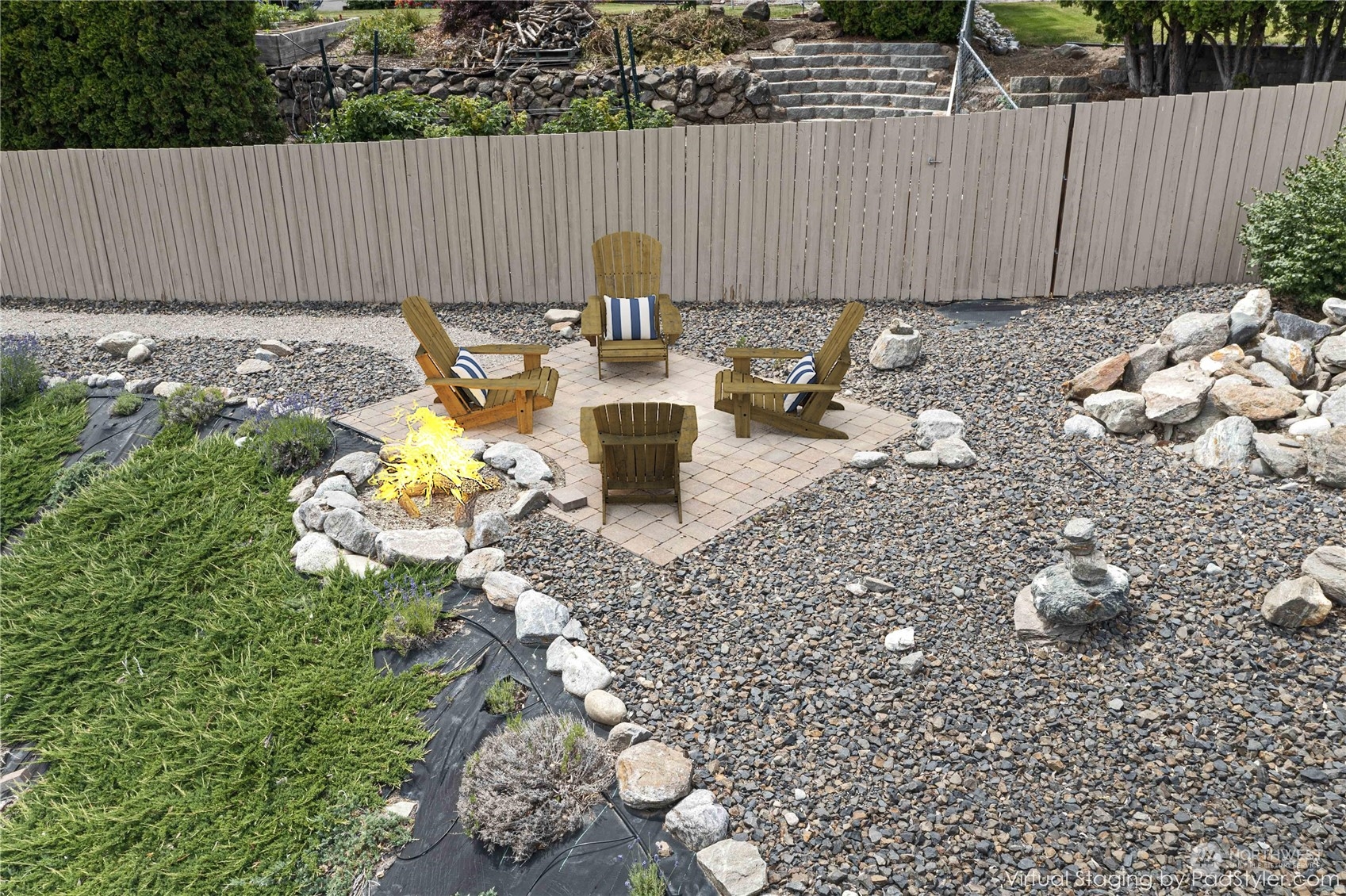 2108 West Honeysett Road Wenatchee, WA 98801 - Photo 7 of 40 Gallery Image 7