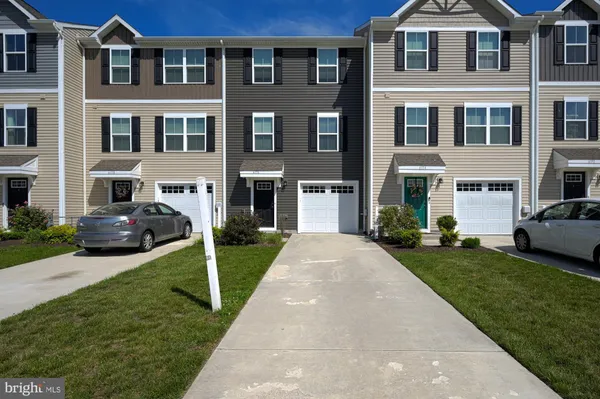 $1,900 | 6356 Pebblebrook Drive, Milford, DE 19963