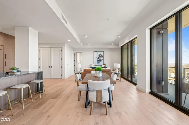 a view of a storage & utility room with washer and dryer