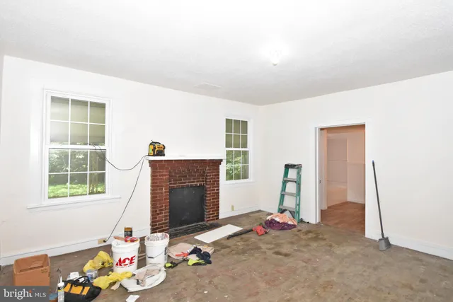 $215,000 | 30472 Broad Street, Princess Anne, MD 21853