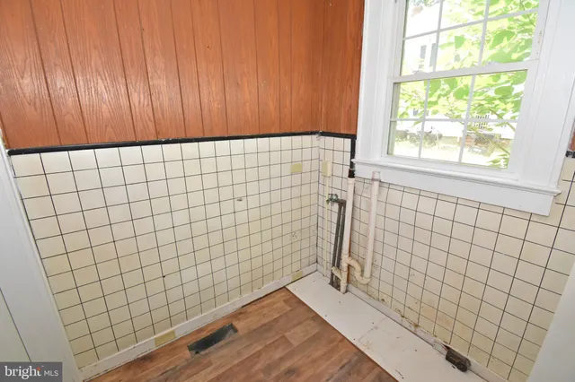 $215,000 | 30472 Broad Street, Princess Anne, MD 21853