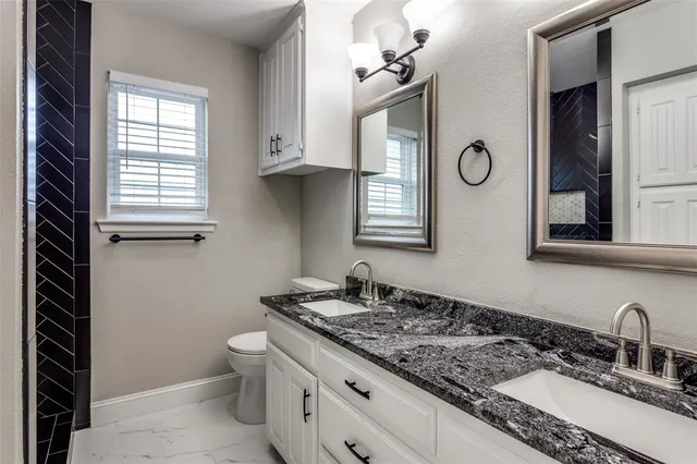 $649,900 | 2103 Bay Club Drive, Arlington, TX 76013