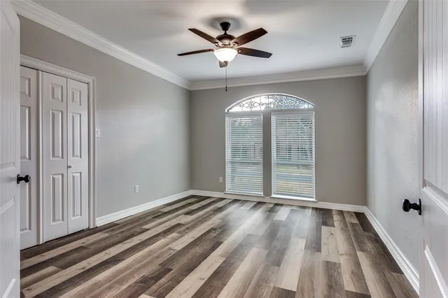 $649,900 | 2103 Bay Club Drive, Arlington, TX 76013