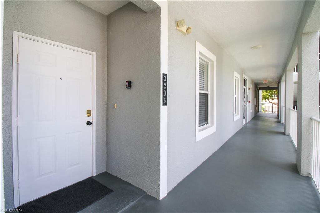 519 Roma Court, Unit 3206 Naples, FL 34110 - Photo 9 of 47