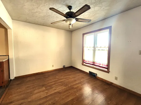 $155,000 | 500 East Pearl Street, Geneseo, IL 61254