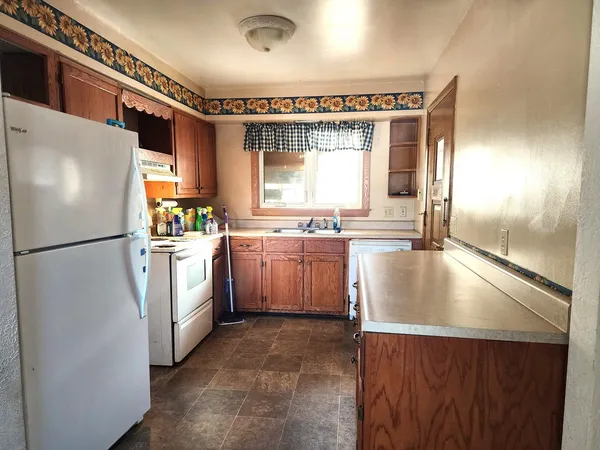 $155,000 | 500 East Pearl Street, Geneseo, IL 61254