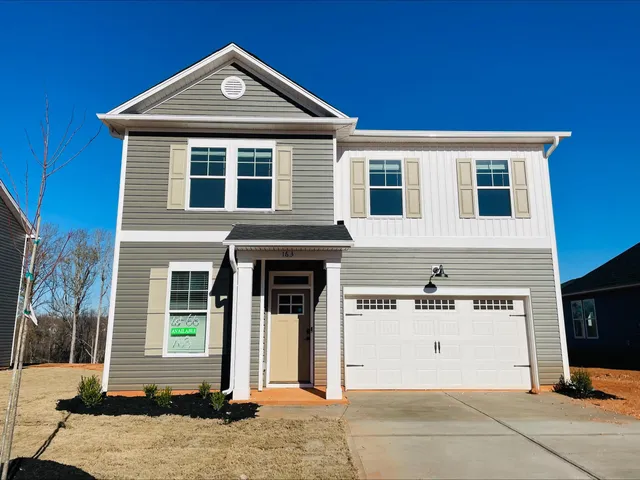 $329,900 | 163 Hunter Ridge Drive, Boiling Springs, SC 29316