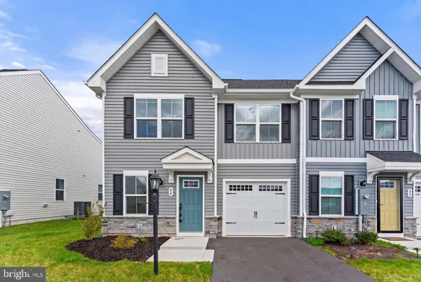 $300,000 | 84 Dunster Street, Martinsburg, WV 25405