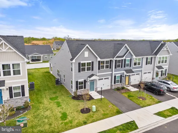 $300,000 | 84 Dunster Street, Martinsburg, WV 25405