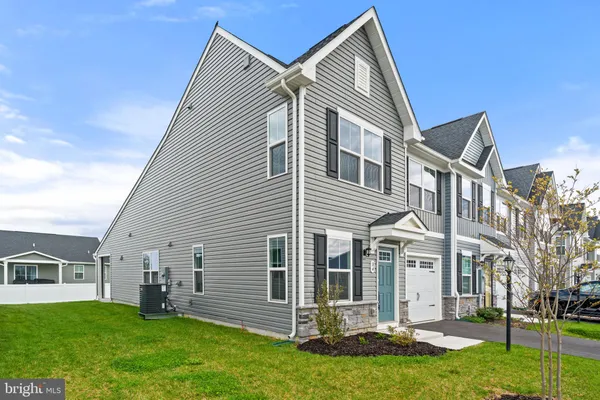 $300,000 | 84 Dunster Street, Martinsburg, WV 25405