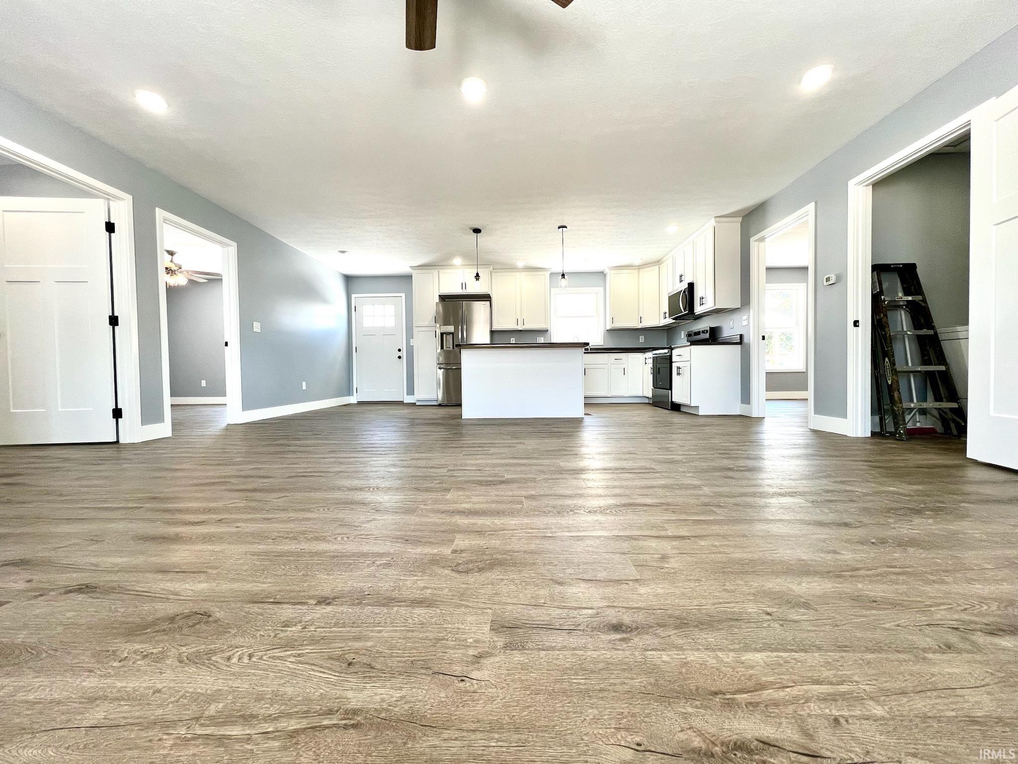 1123 Summit Lane Bedford, IN 47421 - Photo 8 of 26