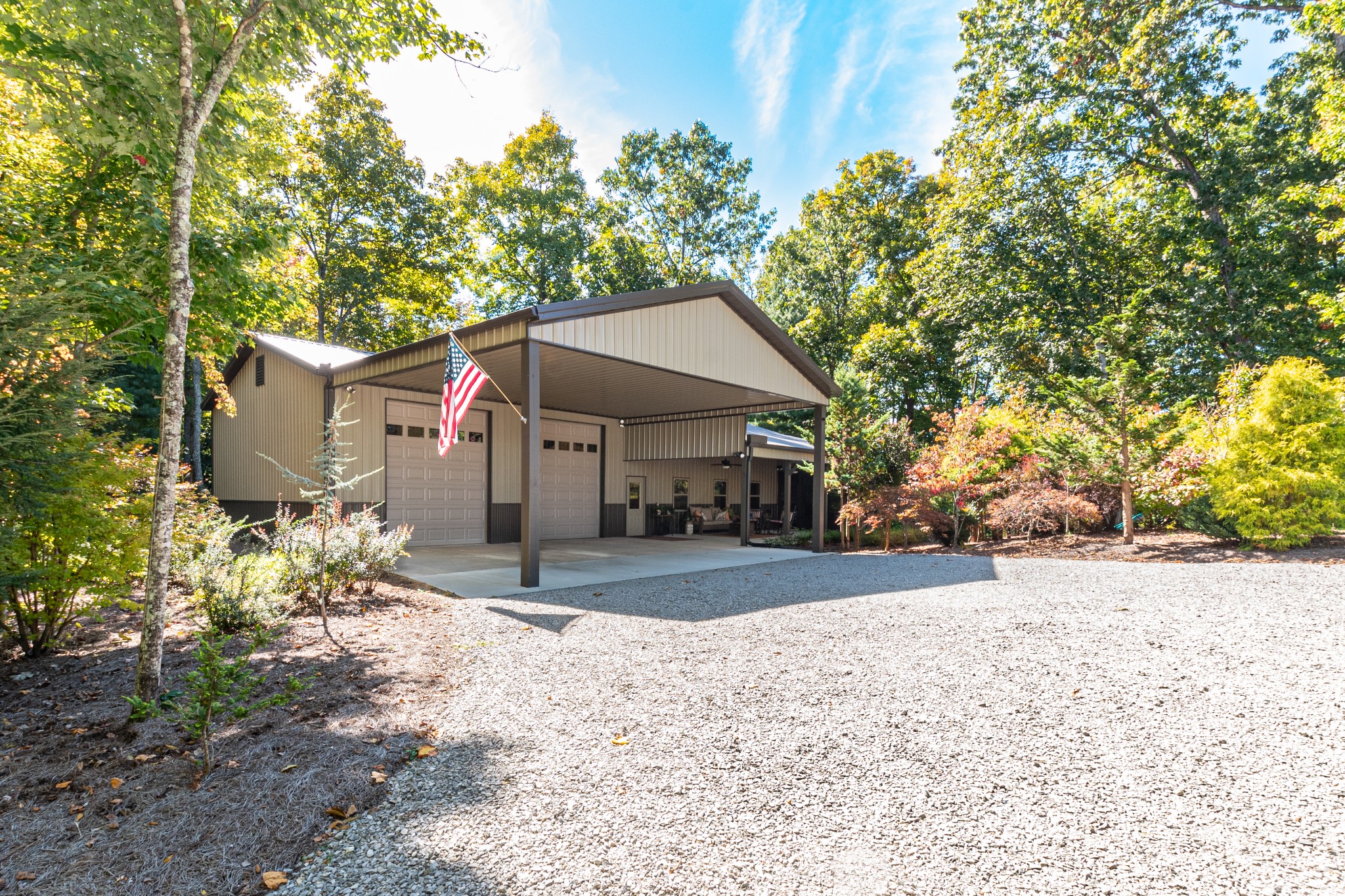 6089 Norman Thomas Road Silver Point, TN 38582 - Photo 4 of 37 Gallery Image 4