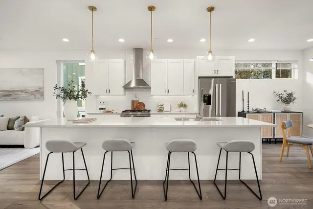 $848,800 | 7721 Northeast 175th Street, Unit 104, Kenmore, WA 98028