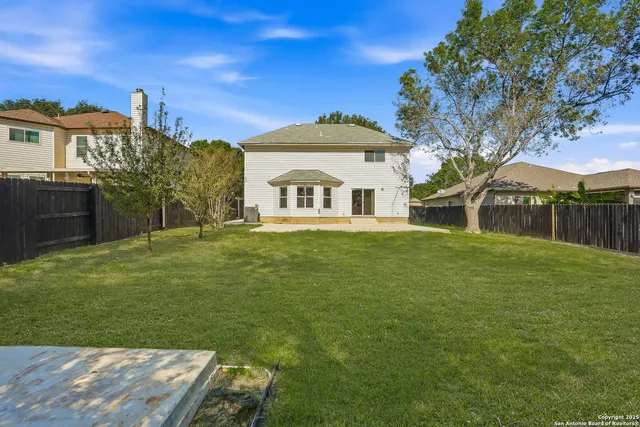 $2,050 | 522 Ashley Park Circle, Schertz, TX 78154