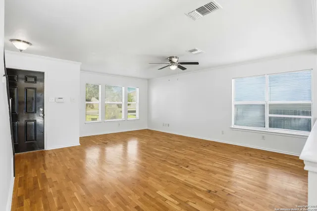 $2,050 | 522 Ashley Park Circle, Schertz, TX 78154