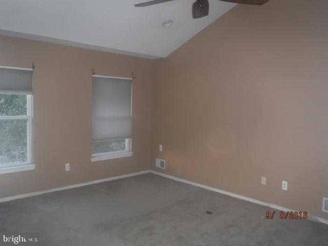 343 Freehold Road Jackson, NJ 08527 - Photo 10 of 19