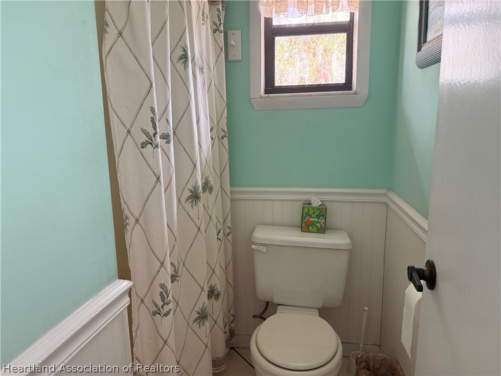 508 Ryan Road Sebring, FL 33876 - Photo 11 of 42 MASTER BATHROOM