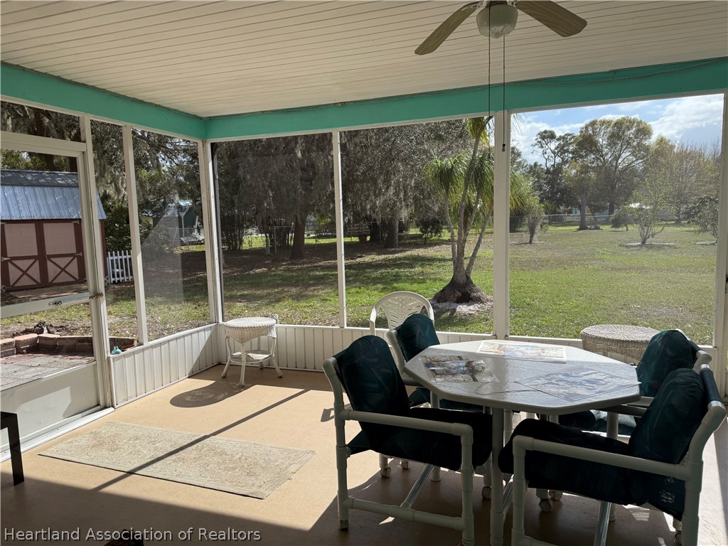 508 Ryan Road Sebring, FL 33876 - Photo 24 of 42 SUN ROOM