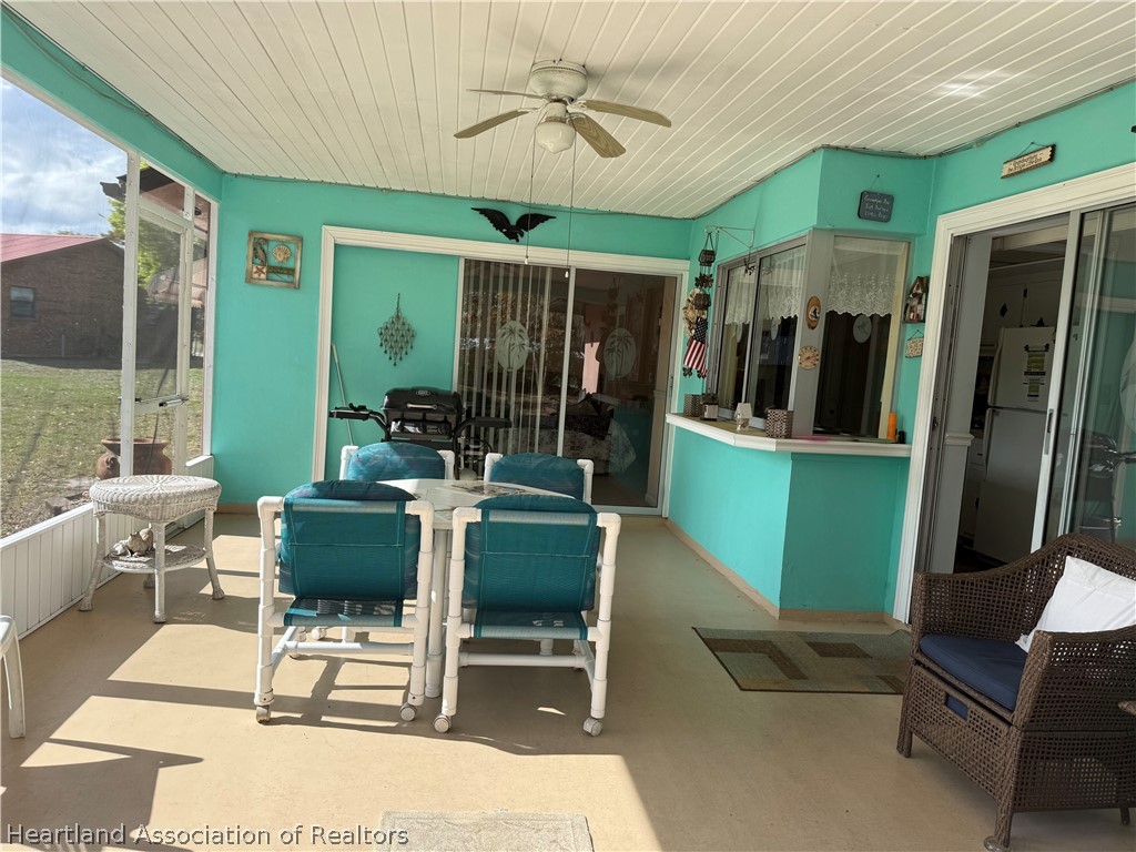 508 Ryan Road Sebring, FL 33876 - Photo 25 of 42 SUN ROOM