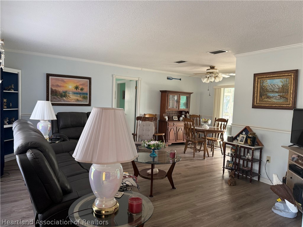 508 Ryan Road Sebring, FL 33876 - Photo 6 of 42 LIVING AND DINING ROOM