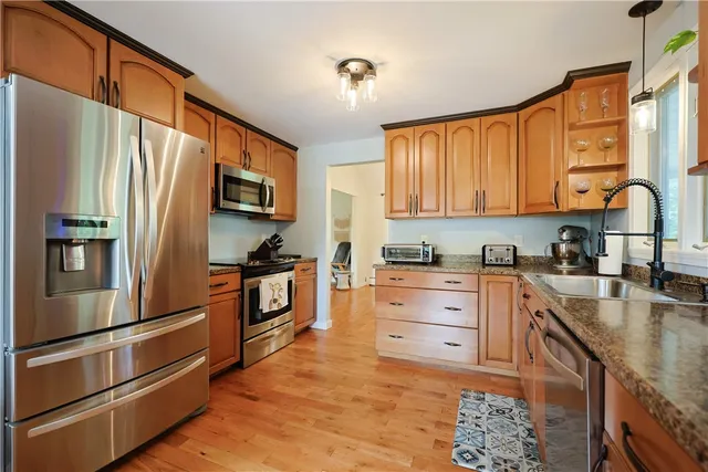 $799,900 | 50 Dexter Street, Seekonk, MA 02771