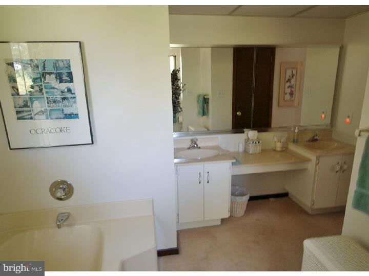 24 Wyndham Road Voorhees, NJ 08043 - Photo 15 of 25 Gallery Image 15