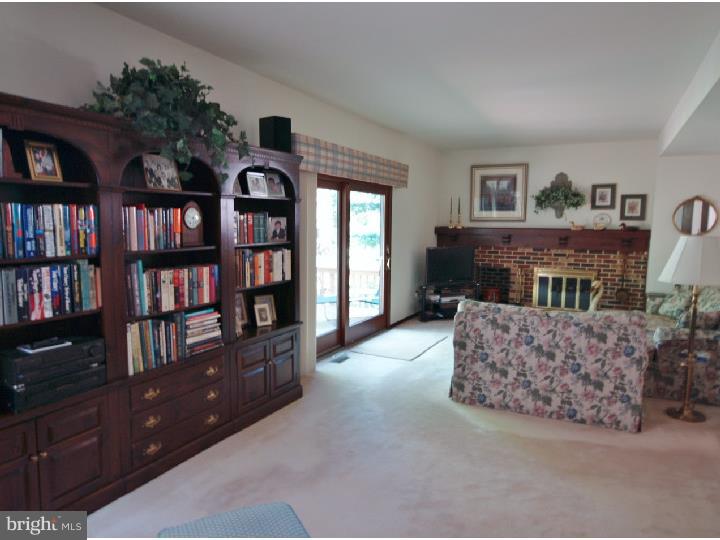 24 Wyndham Road Voorhees, NJ 08043 - Photo 7 of 25 Gallery Image 7