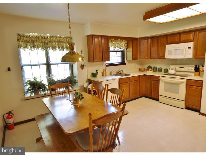 24 Wyndham Road Voorhees, NJ 08043 - Photo 10 of 25 Gallery Image 10