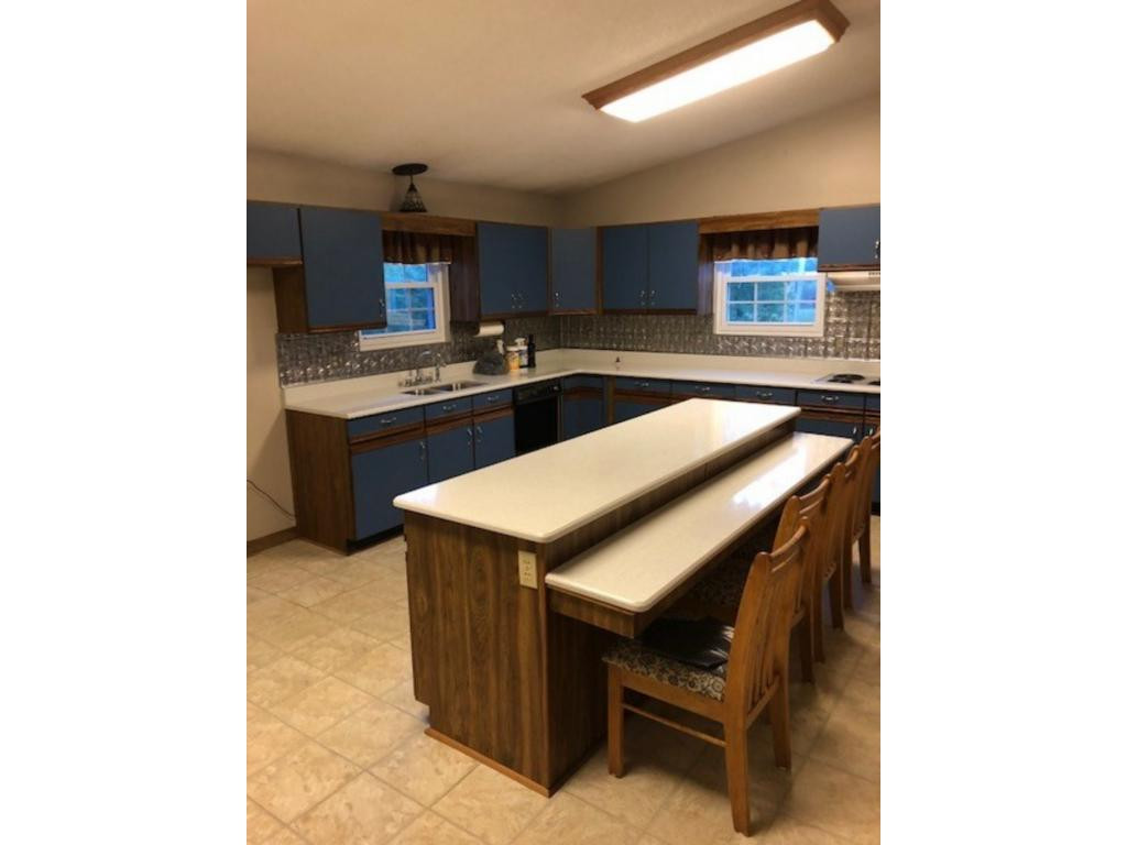 227 Sinking Springs Road Bristol, TN 37620 - Photo 6 of 7 Photo 6