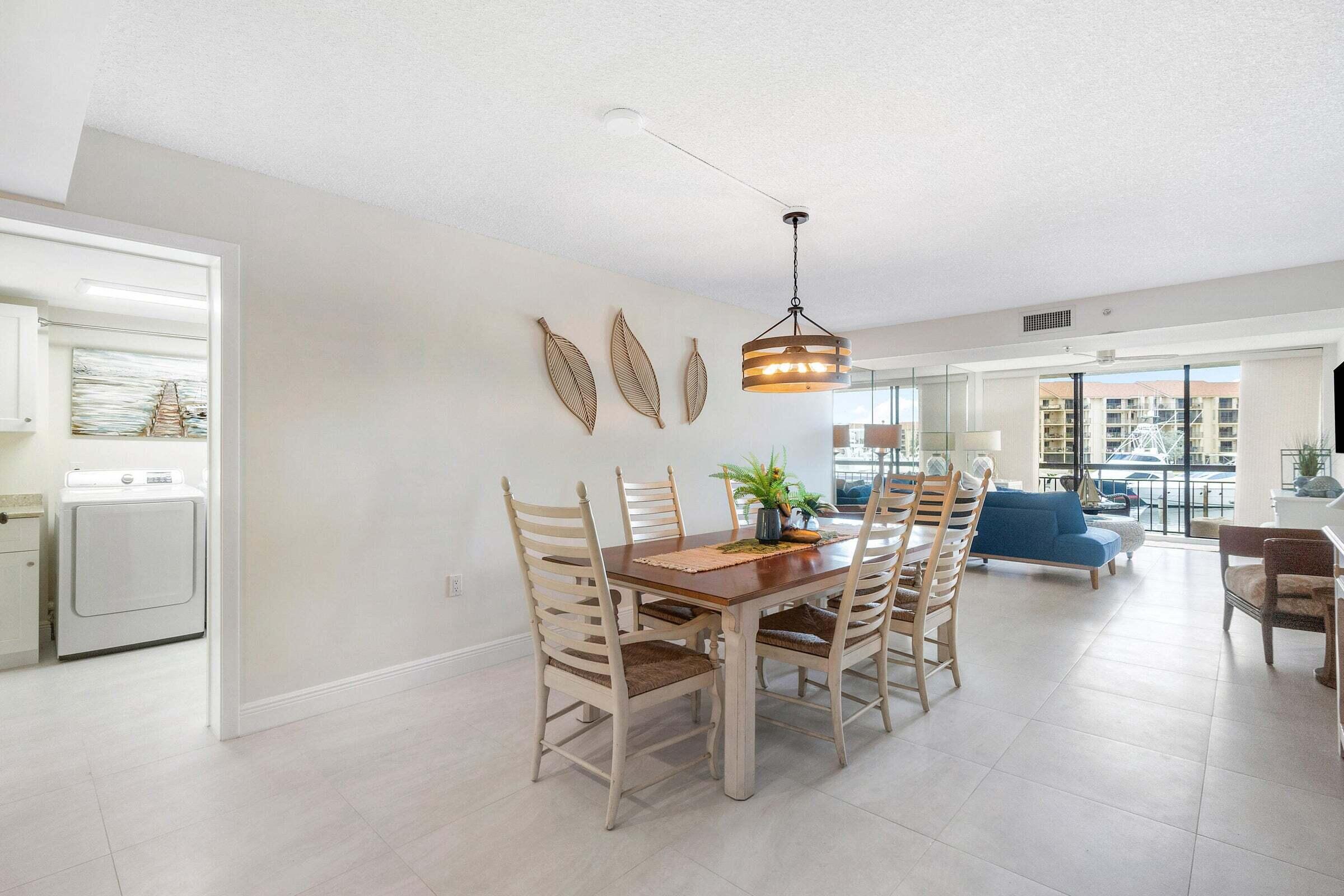 2601 Marina Isle Way, Unit 202 Jupiter, FL 33477 - Photo 19 of 53 IMG_0309