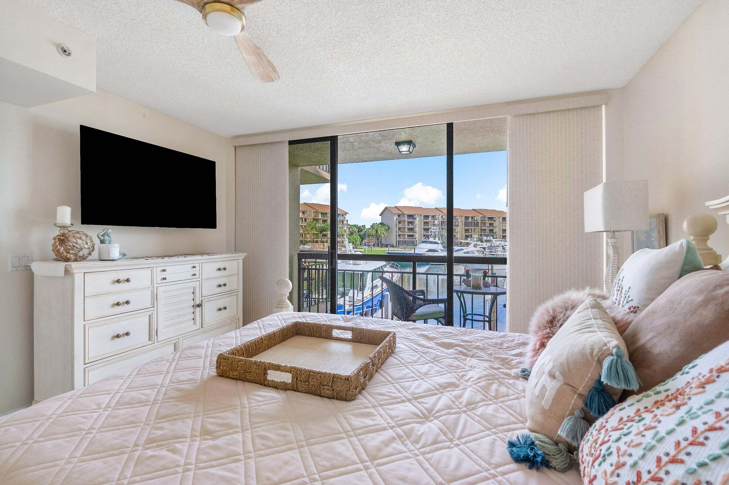 2601 Marina Isle Way, Unit 202 Jupiter, FL 33477 - Photo 26 of 53 IMG_0316