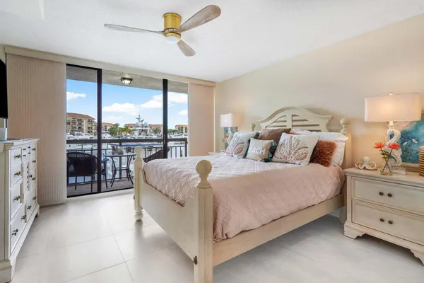 $535,000 | 2601 Marina Isle Way, Unit 202, Jupiter, FL 33477