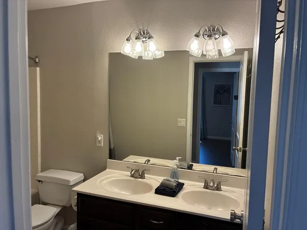 $3,495 | 13717 North 80th Avenue, Peoria, AZ 85381