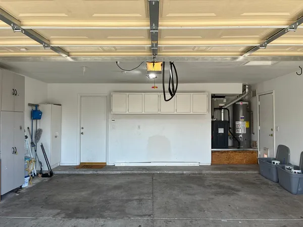 $3,495 | 13717 North 80th Avenue, Peoria, AZ 85381