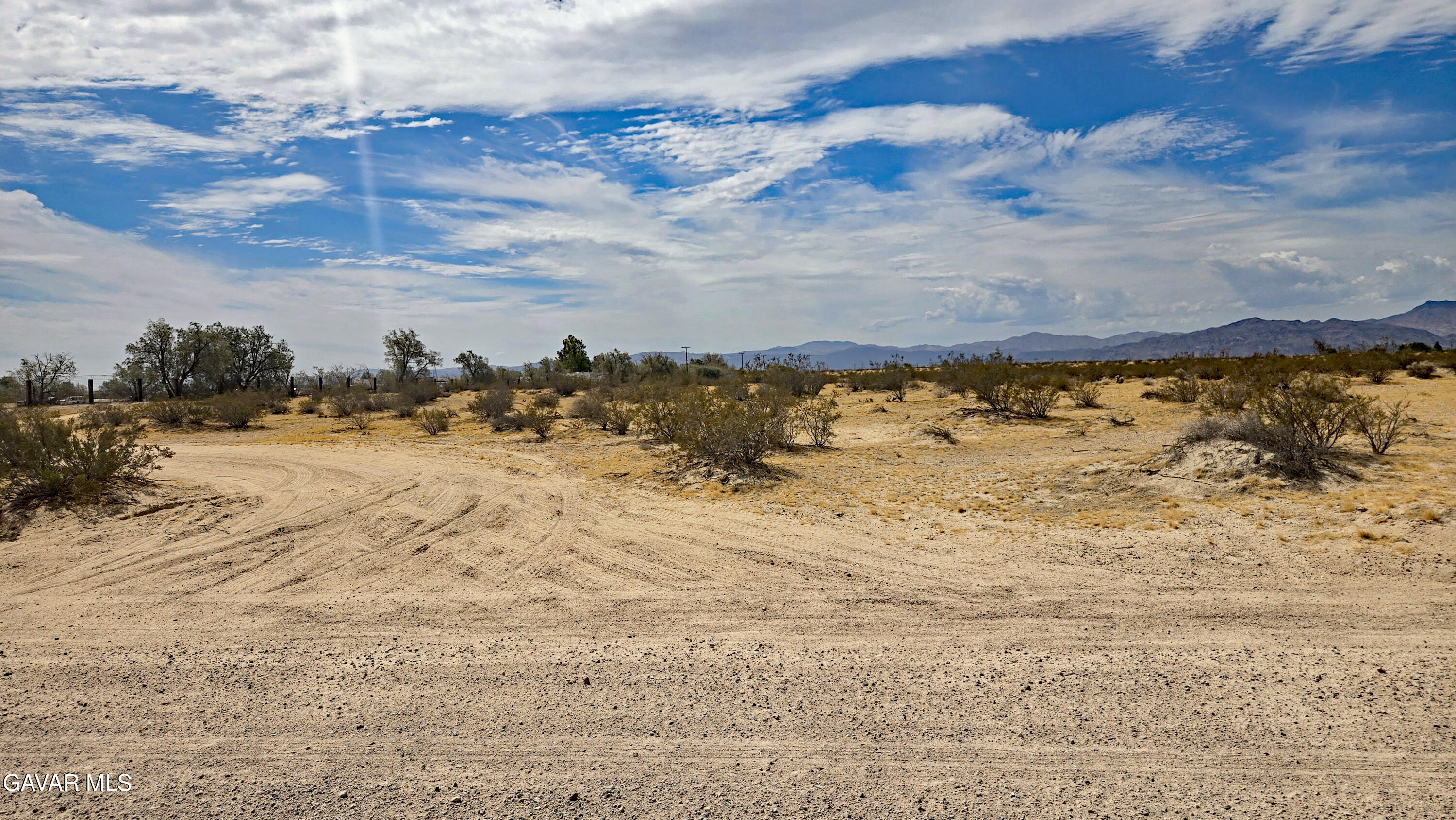 Riverside Road Newberry Springs, CA 92365 - Photo 14 of 23 0532-191-13 (14)