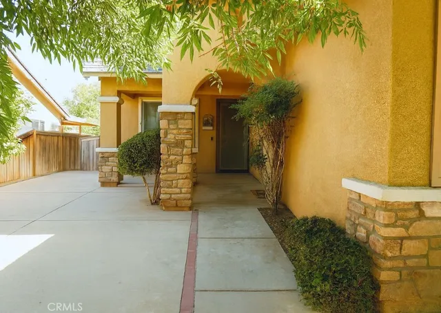 $430,000 | 15023 Henderson Street, Adelanto, CA 92301