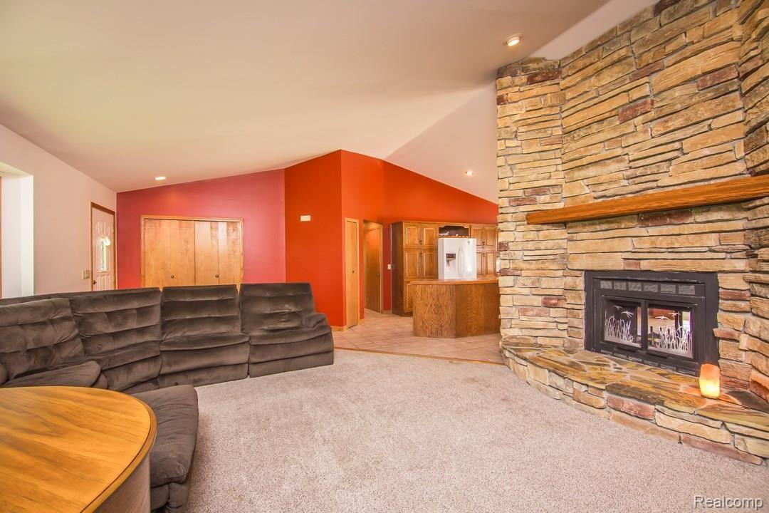 73555 Memphis Ridge Road Richmond, MI 48062 - Photo 26 of 75 IMG_3844.jpg