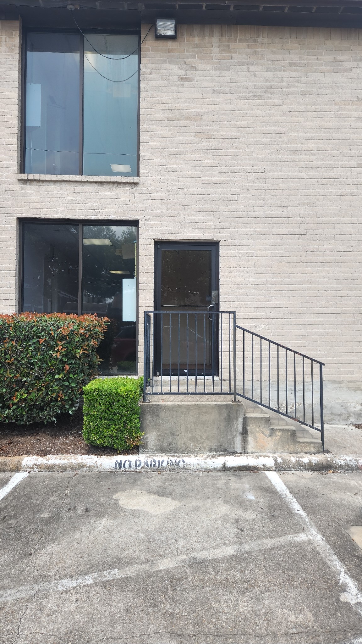 3025 Walnut Bend Lane, Unit 35 Houston, TX 77042 - Photo 30 of 32