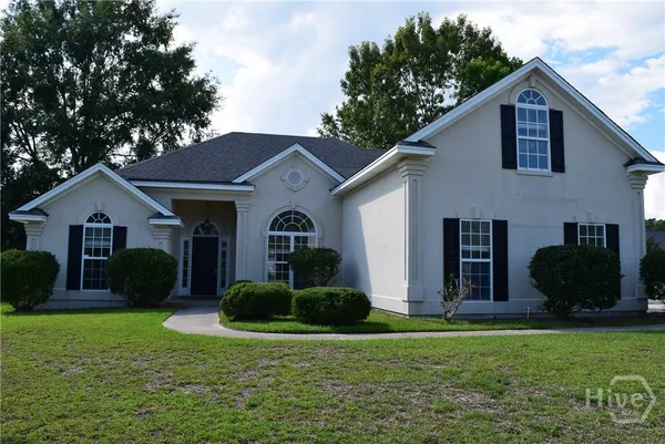 $2,290 | 63 Edie Court, Richmond Hill, GA 31324