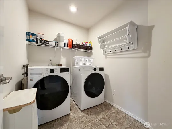 $679,999 | 2631 85th Drive Northeast, Lake Stevens, WA 98258