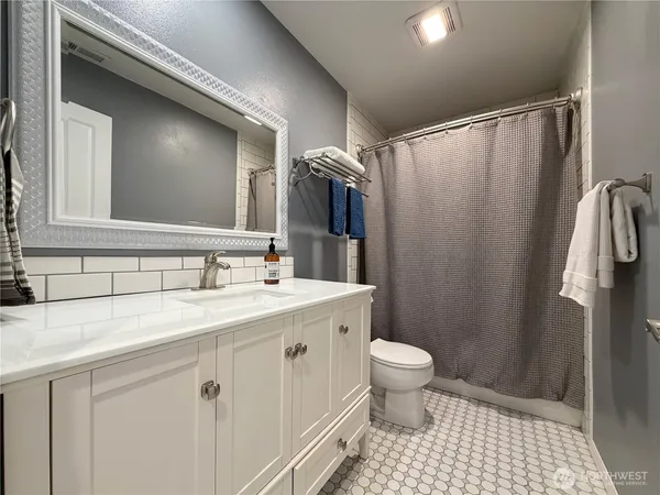 $679,999 | 2631 85th Drive Northeast, Lake Stevens, WA 98258