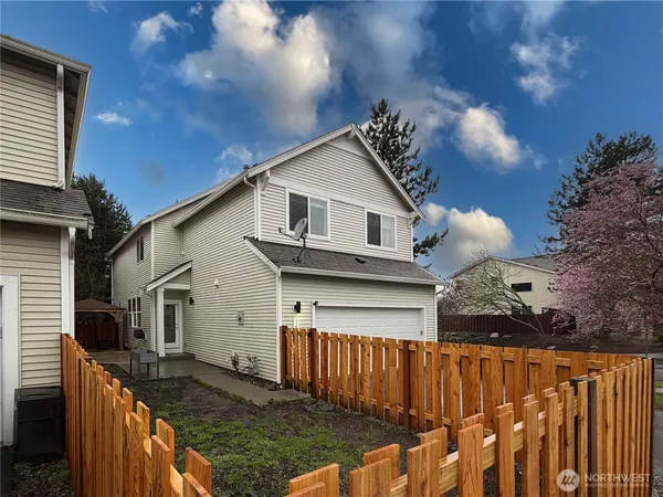 $679,999 | 2631 85th Drive Northeast, Lake Stevens, WA 98258