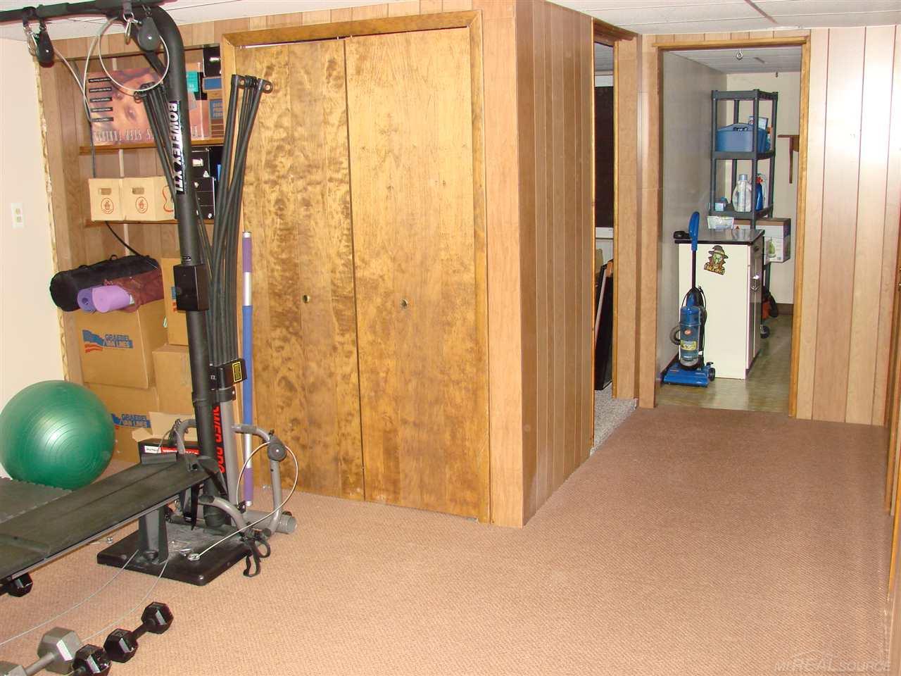1255 Candlestick Lane Rochester Hills, MI 48306 - Photo 25 of 38