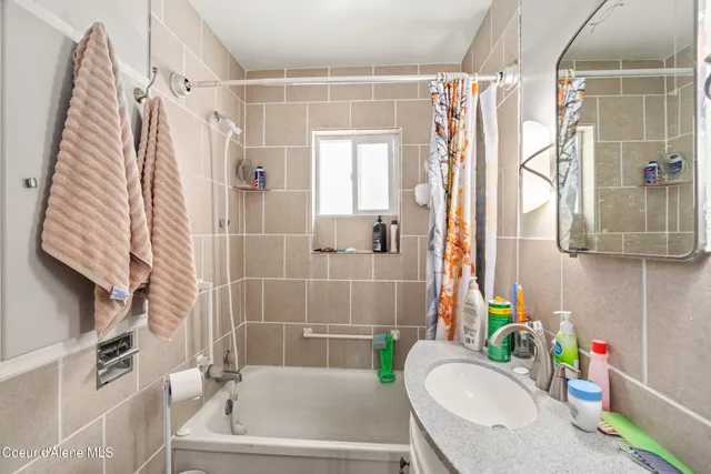 $275,000 | 110 D Street, Smelterville, ID 83868