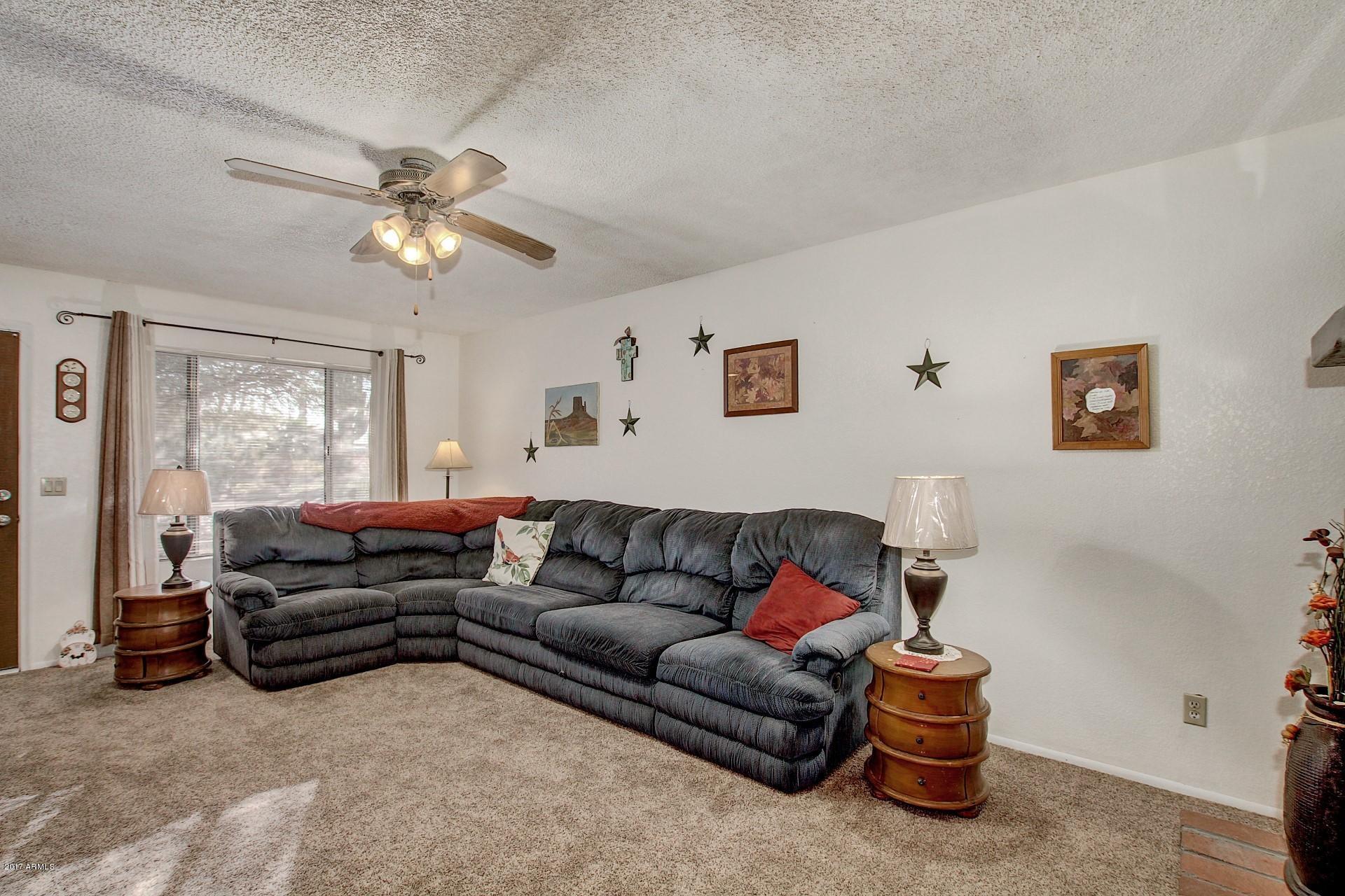 1416 South Cactus Road Apache Junction, AZ 85119 - Photo 6 of 35 Family Room
