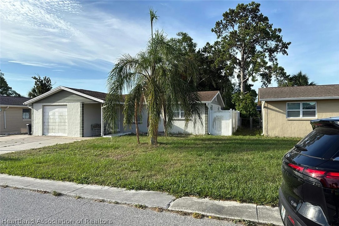 3518 Chauncy Road Holiday, FL 34691 - Photo 3 of 5